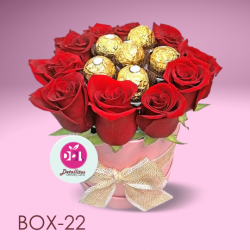 Rose Box with chocolate